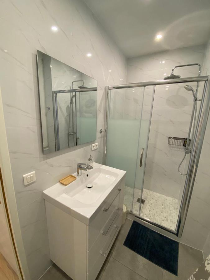Alex'S House Apartment Paris Luaran gambar